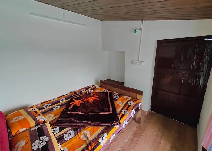 Yaal Homestay